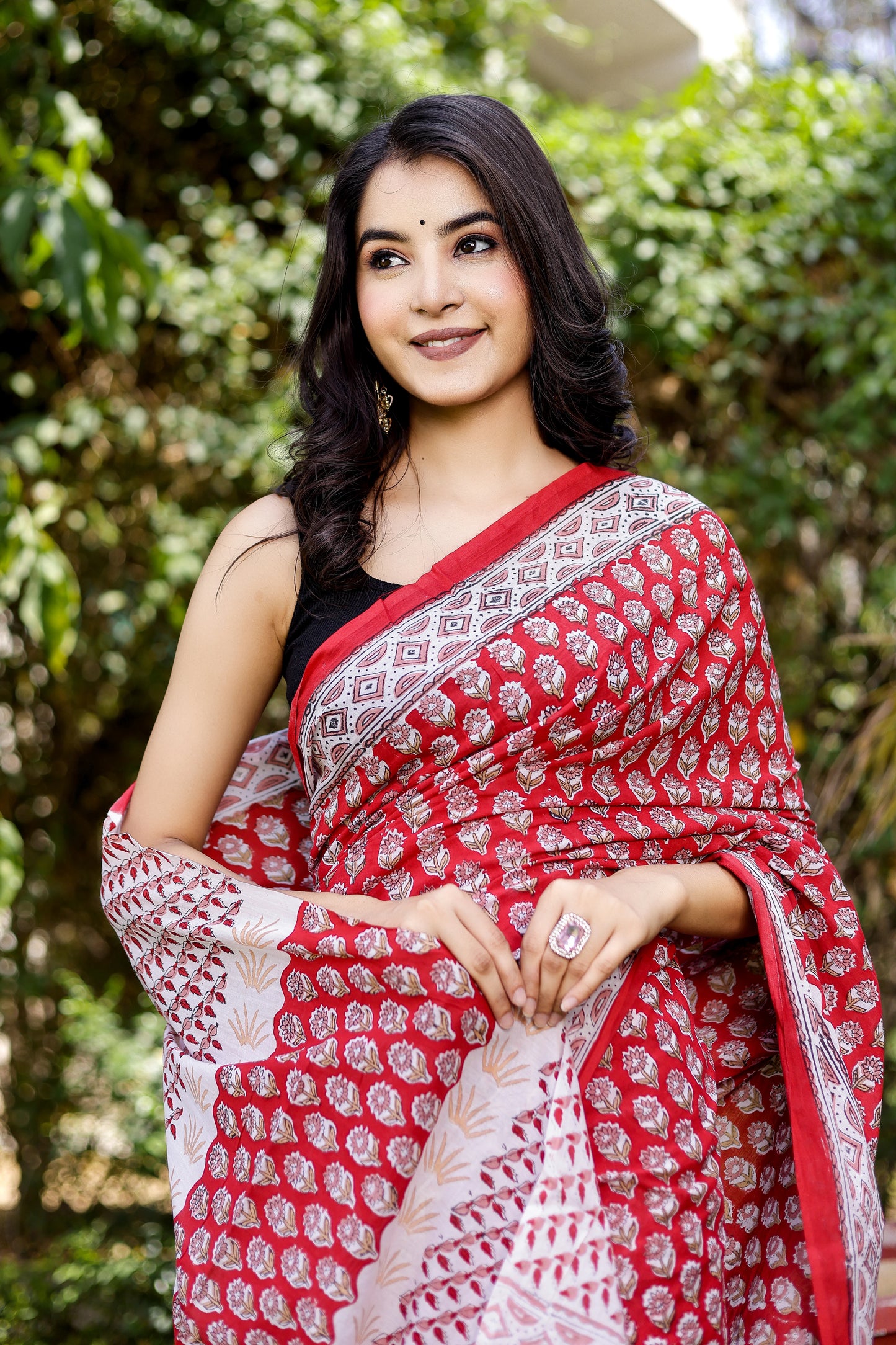 Red Bootie Rapid Gadh Hand Block Print Pure Cotton Saree