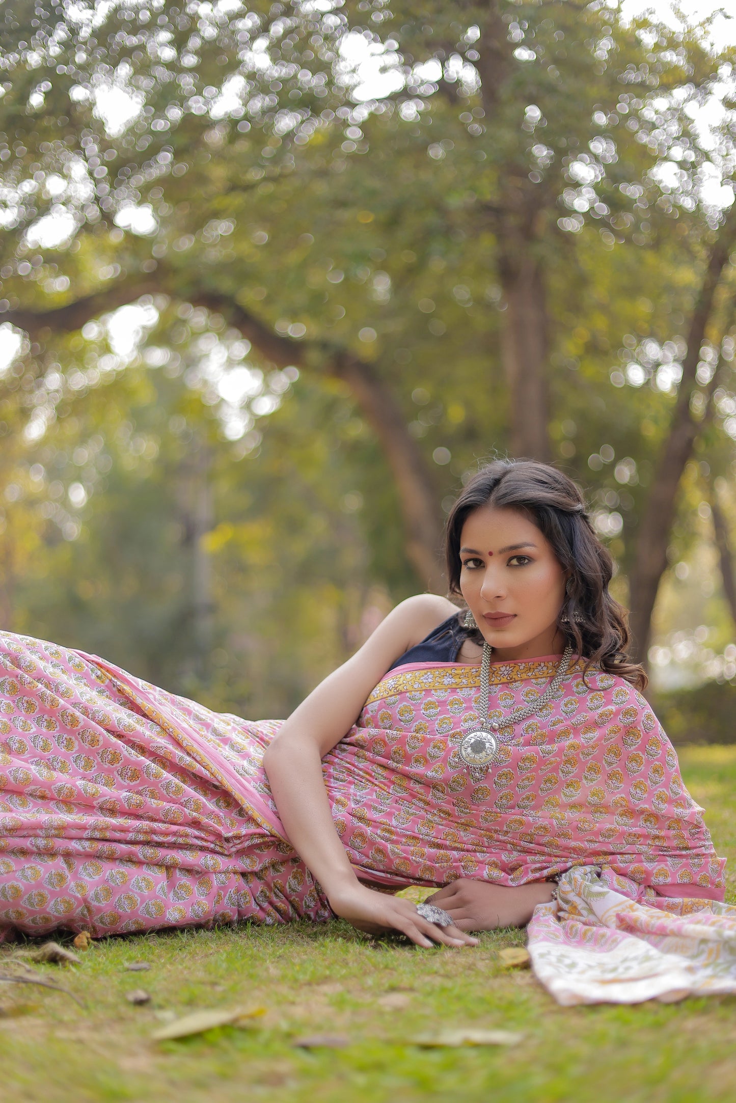 Rapid gadh pink booti Hand Block Print Pure Cotton Saree