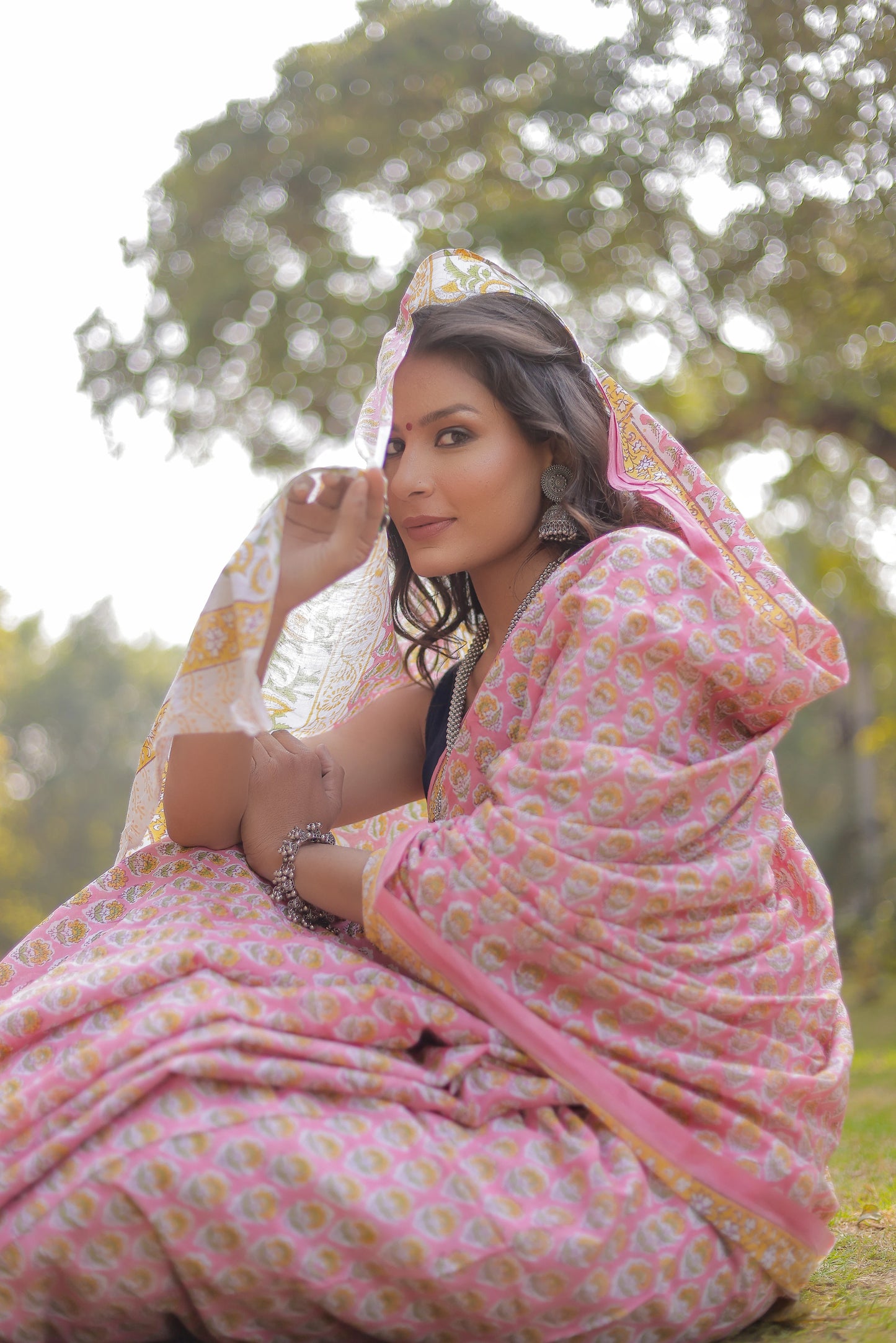 Rapid gadh pink booti Hand Block Print Pure Cotton Saree
