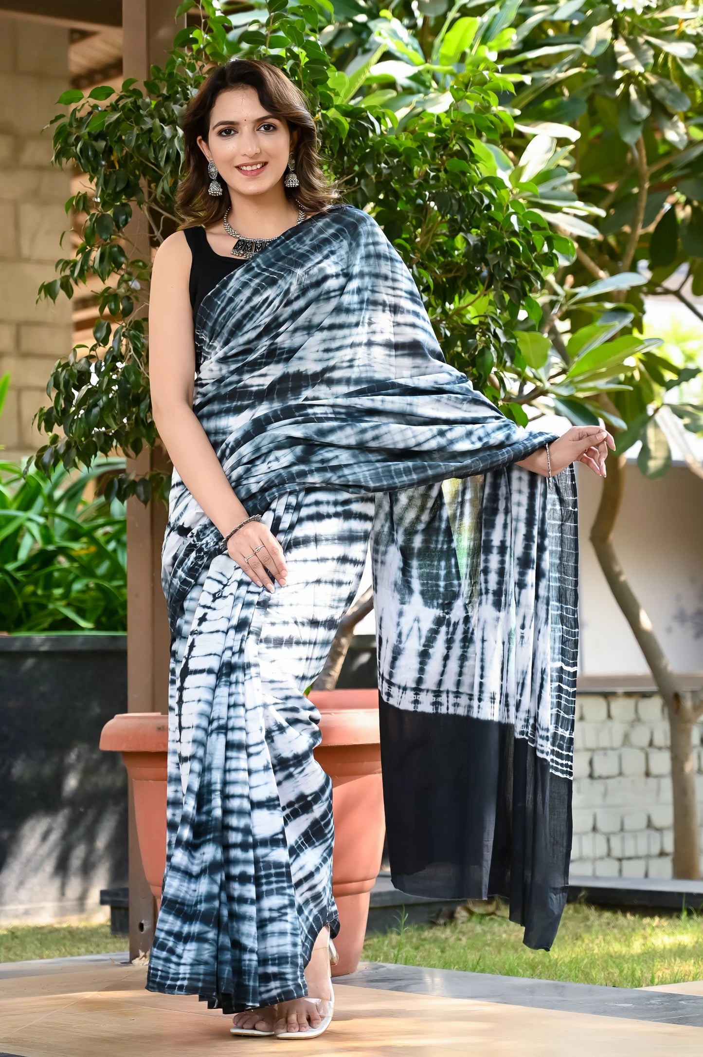 White and black tie die print pure cotton saree