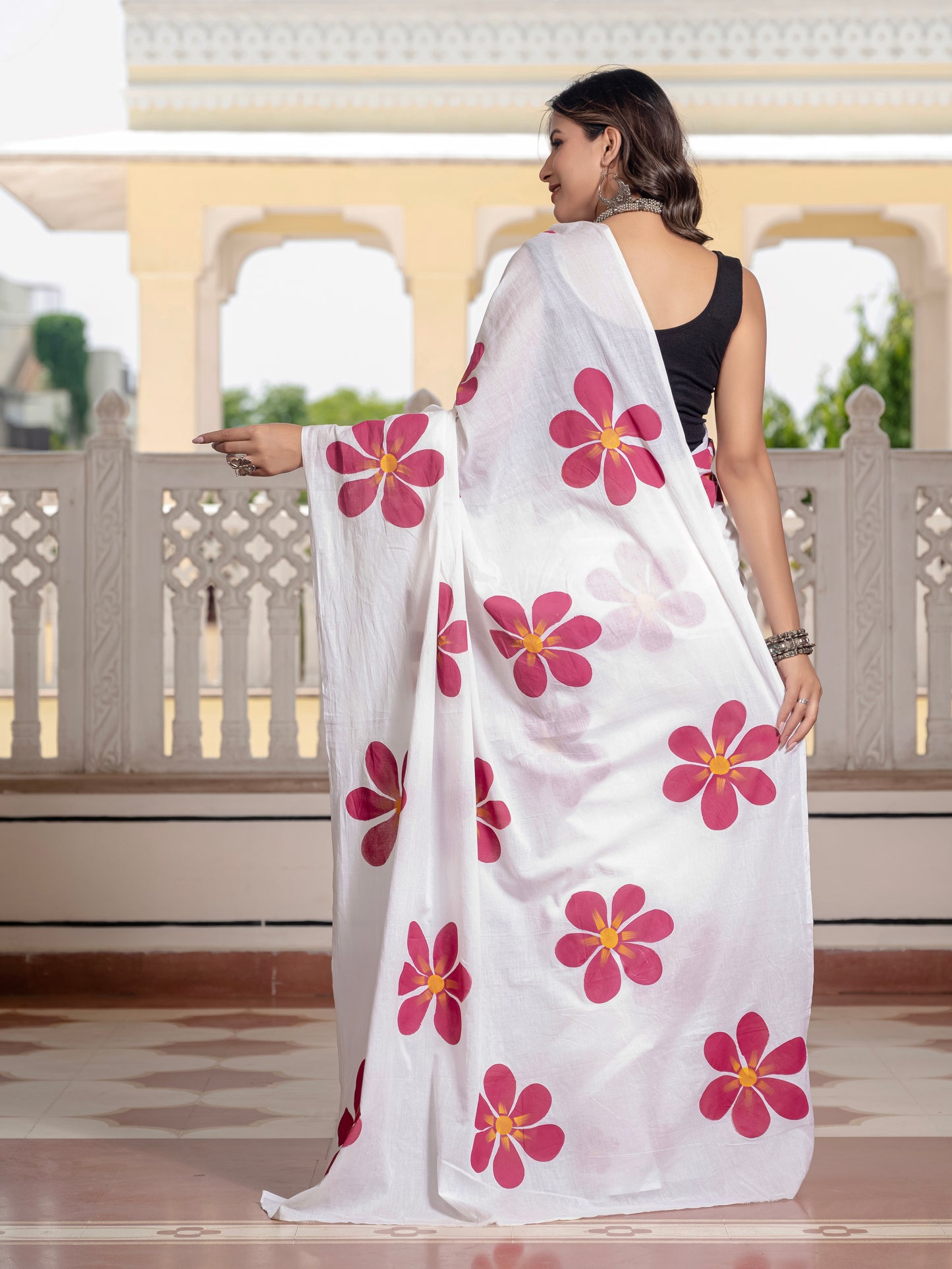 White Hand Printed Pure Mul Cotton Saree