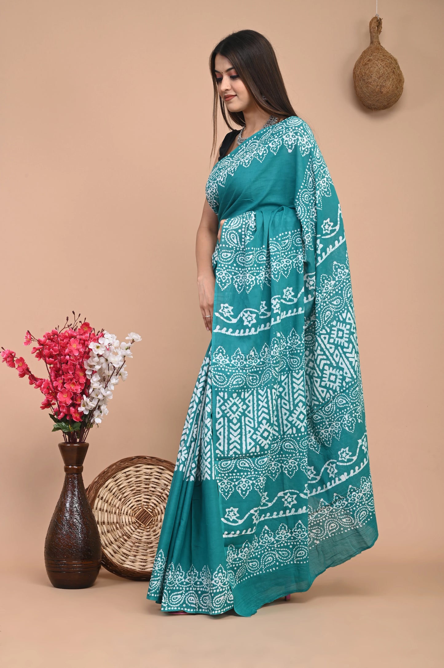 Hand Block Printed Mul Cotton Saree (Wax Batik)