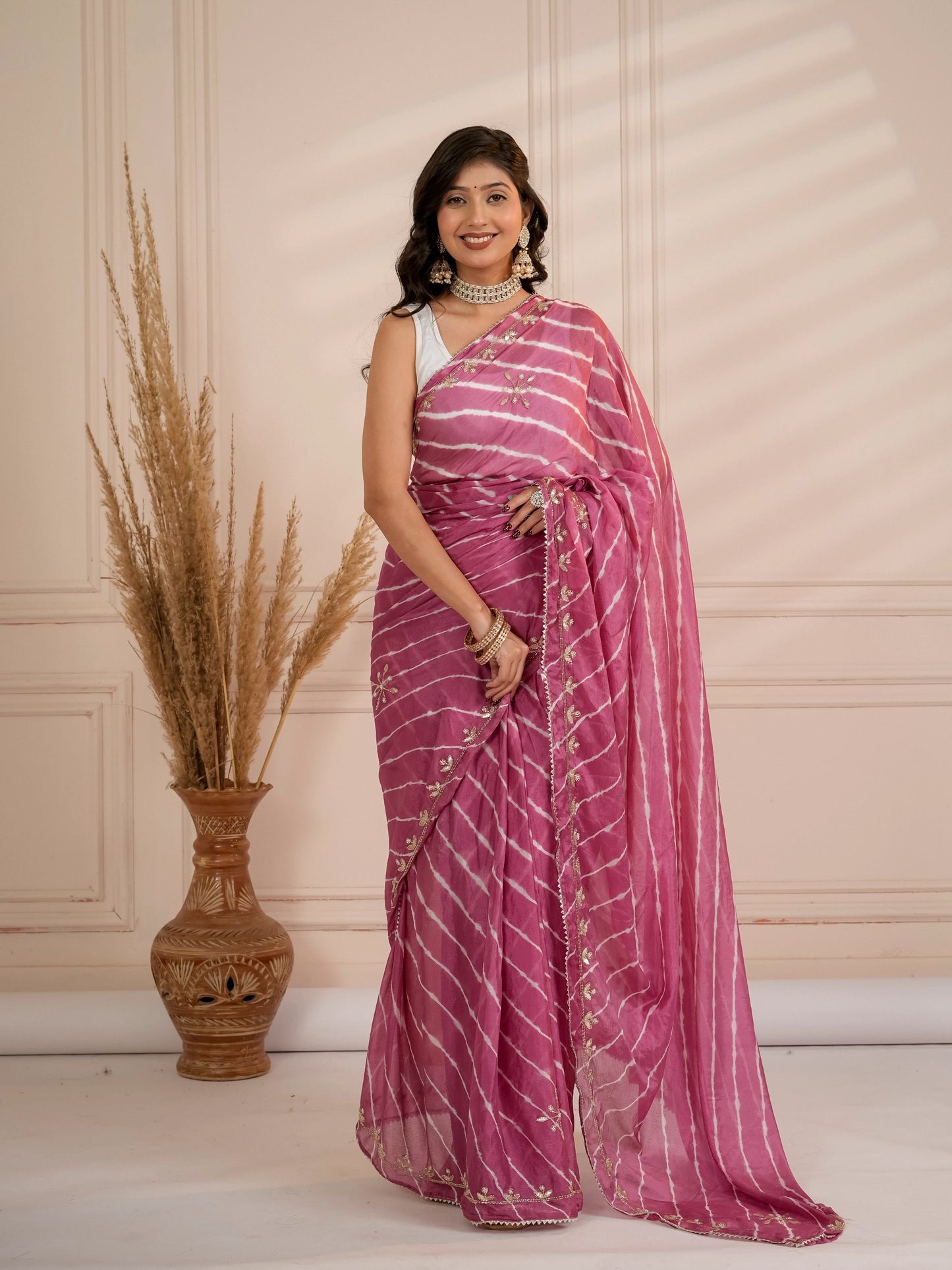 Mauve lehriya with hand work