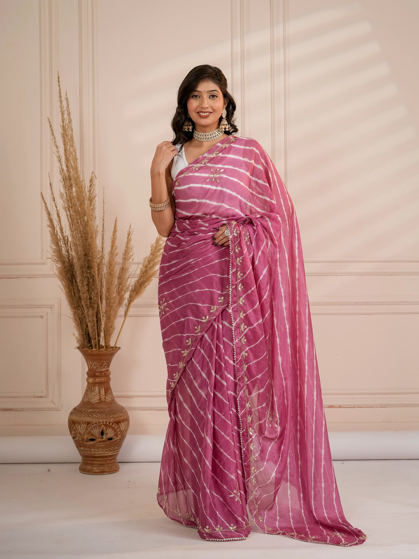 Mauve lehriya with hand work