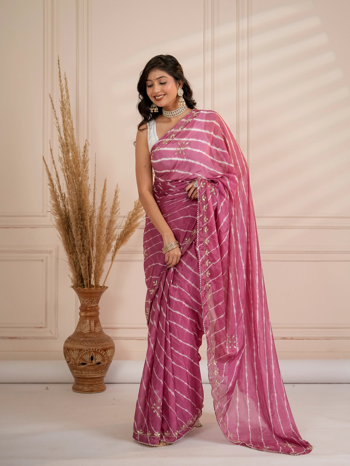 Mauve lehriya with hand work