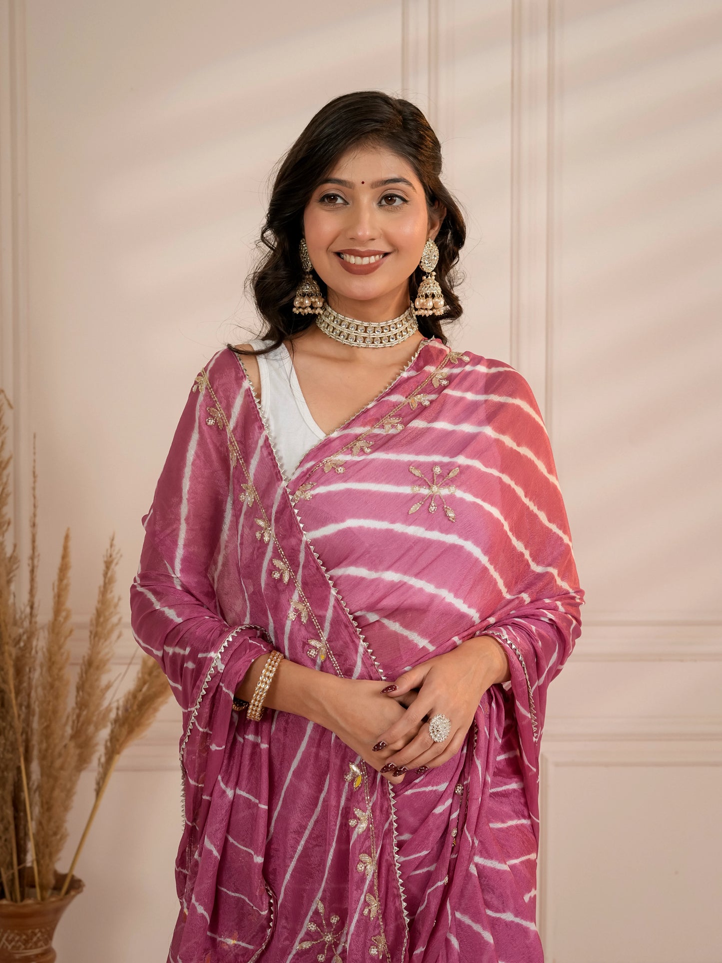Mauve lehriya with hand work