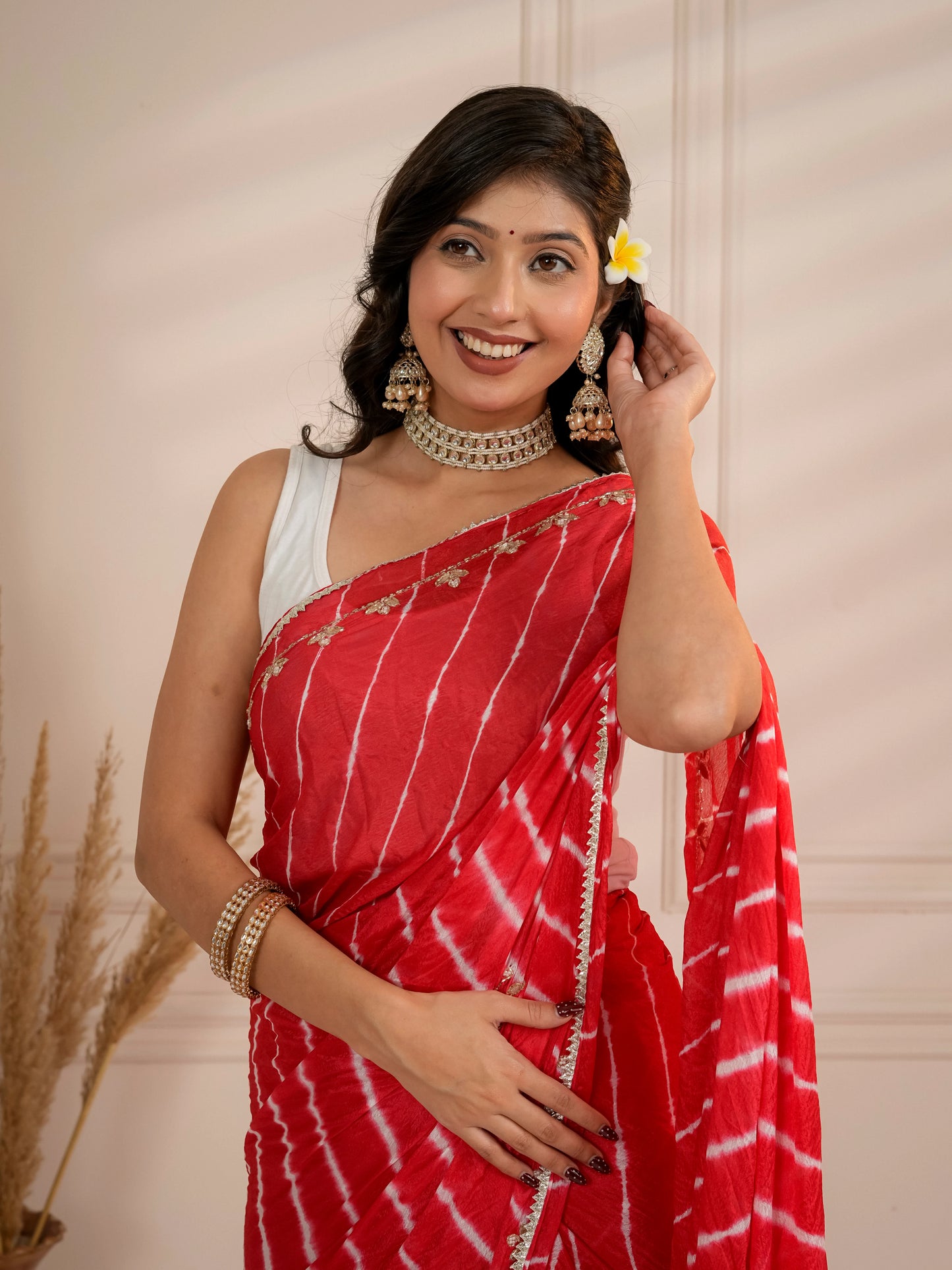 Red lehriya with hand work