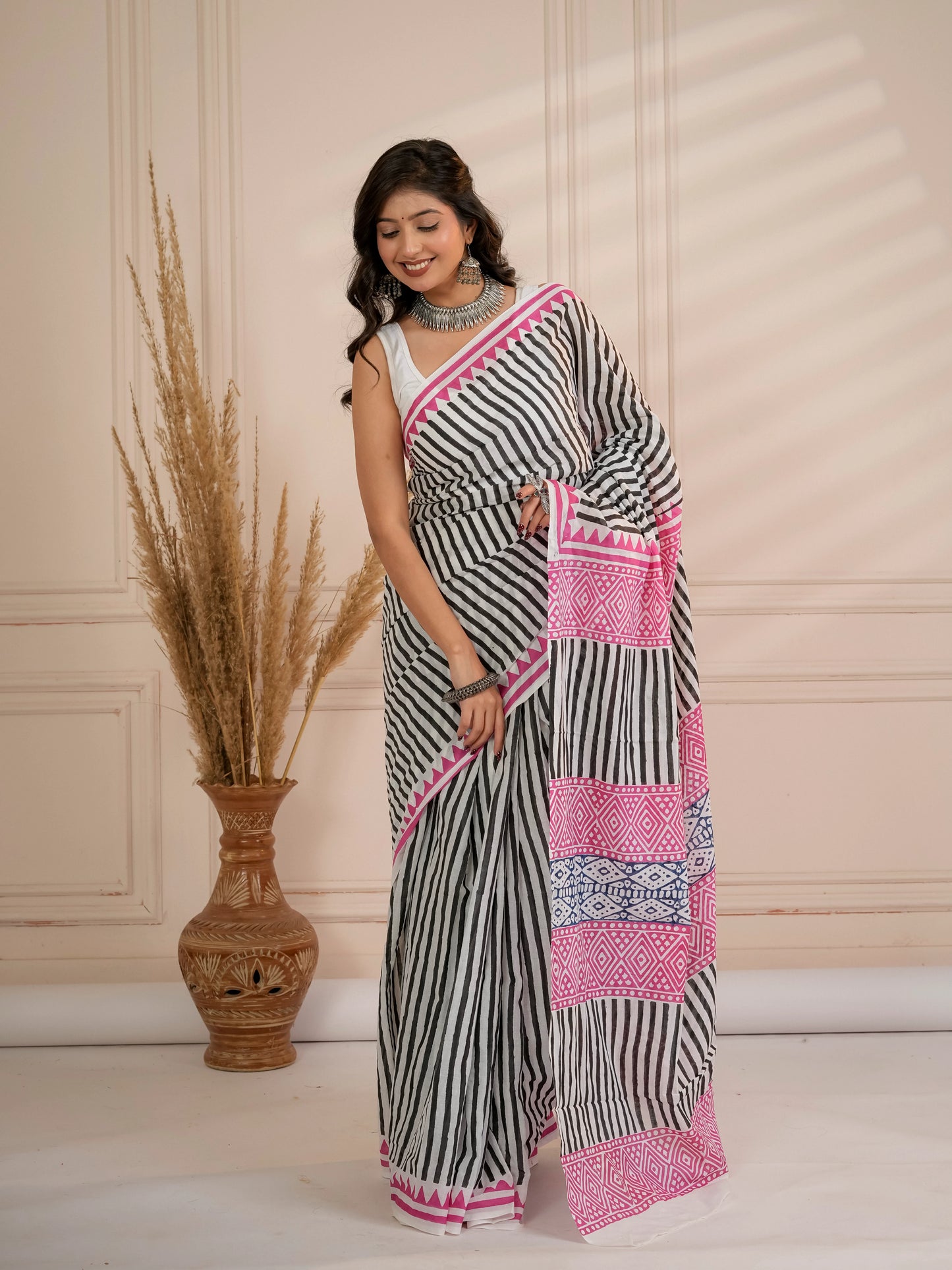 Grey stripes
