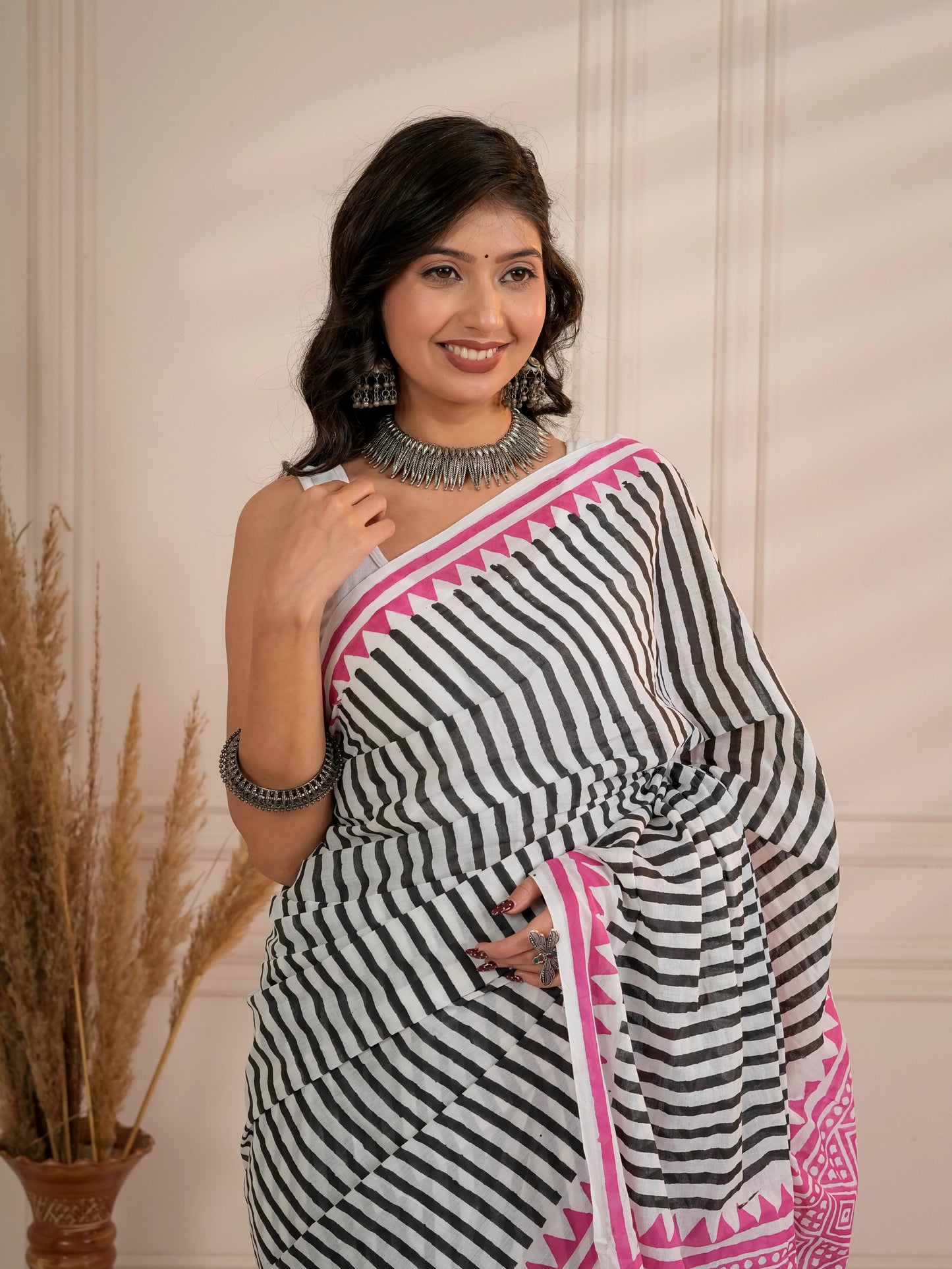Grey stripes