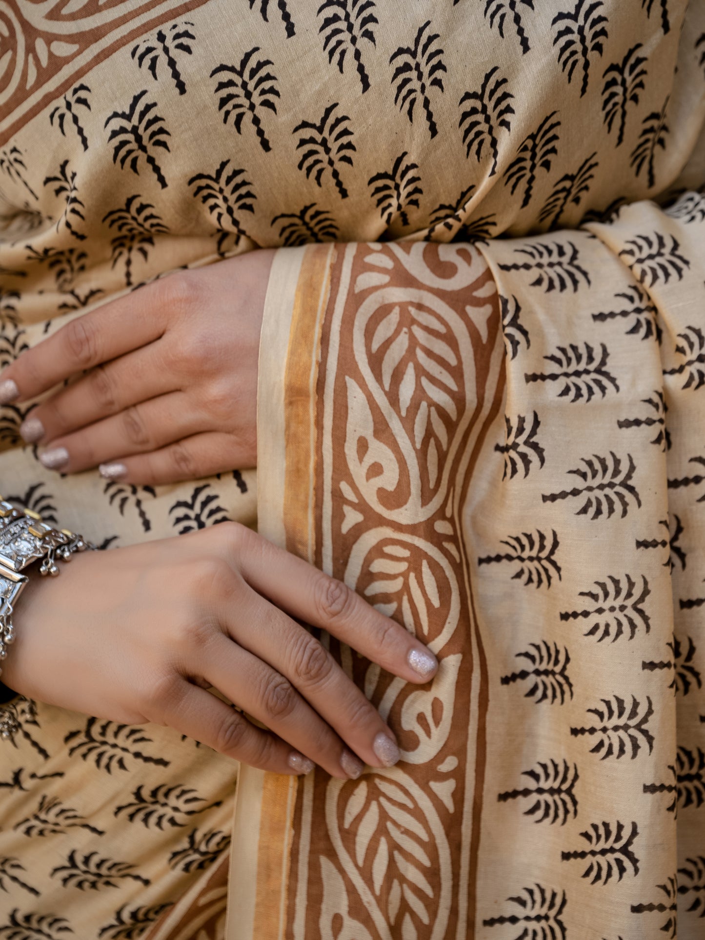 Bagru khajoor print silk saree