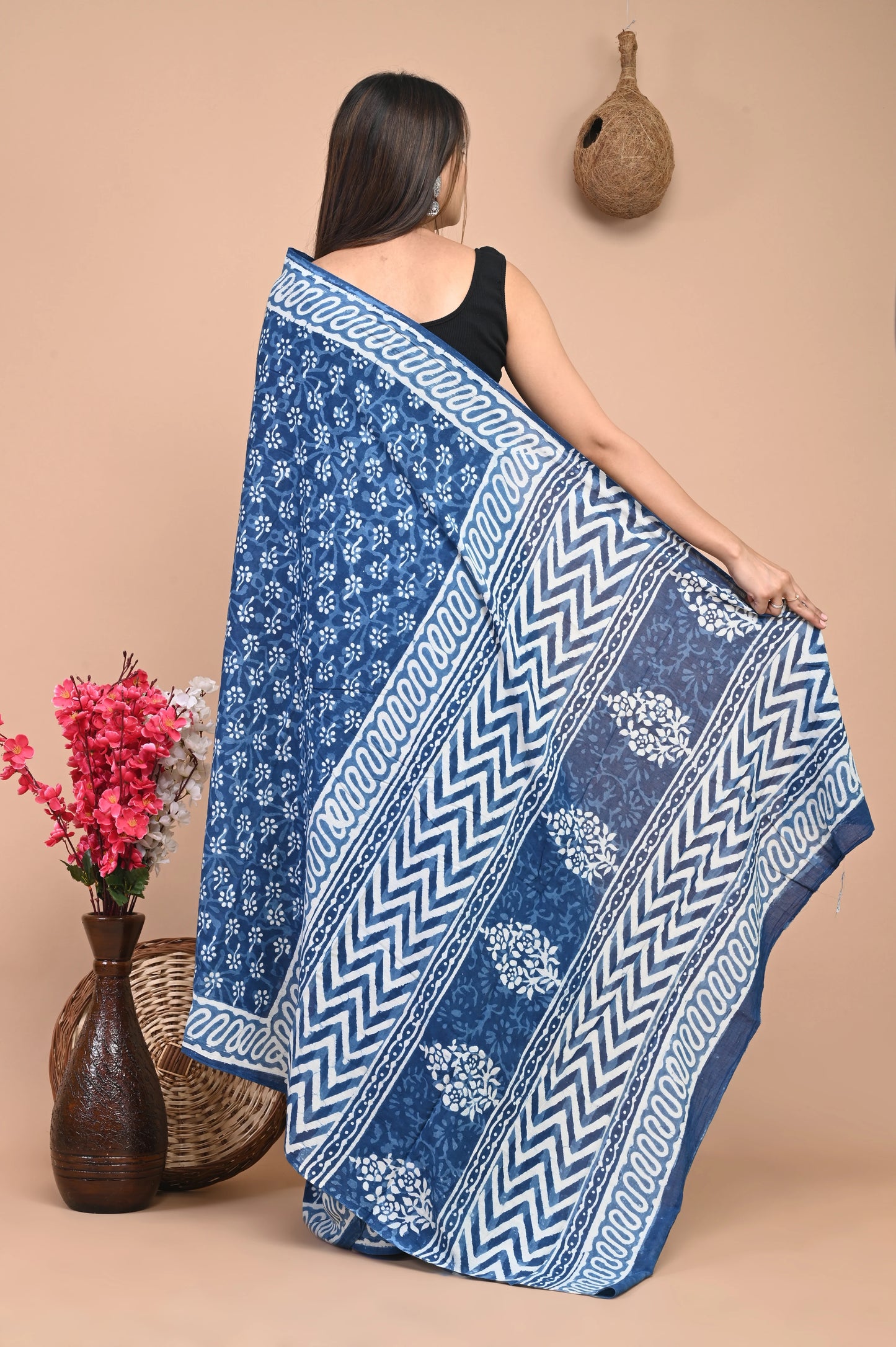 Hand Block Printed Mul Cotton Saree (Indigo Blue)